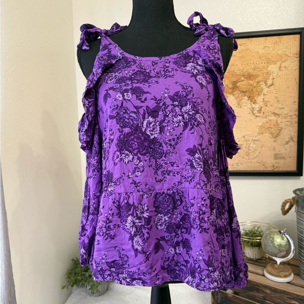 INC cold shoulder floral print top medium - Picture 2 of 11